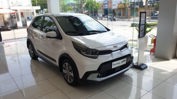 Ô tô máy xăng giá rẻ nhất Việt Nam bán chậm, Wigo bám đuổi Grand i10 Ô tô máy xăng giá rẻ nhất Việt Nam bán chậm, Wigo bám đuổi Grand i10