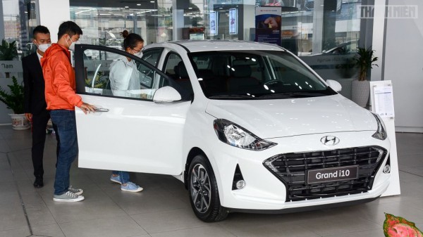 Ô tô tầm giá 400 - 600 triệu đồng được người Việt chọn mua nhiều nhất