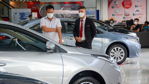 Ô tô tầm giá 400 - 600 triệu đồng được người Việt chọn mua nhiều nhất