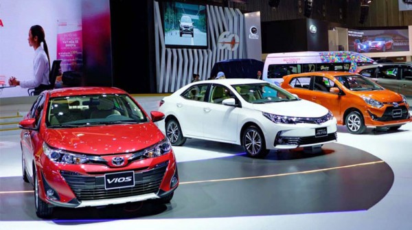 Ô tô tiếp tục giảm giá sau Tết Nguyên đán