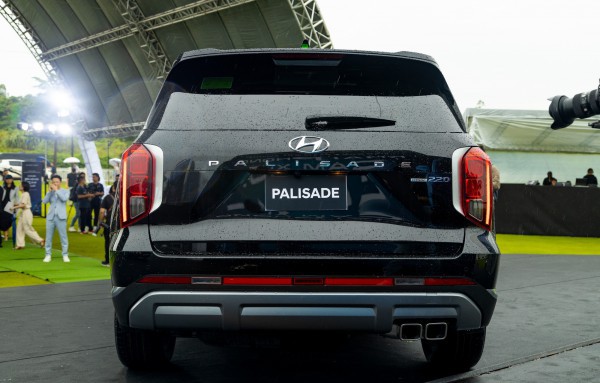 Ưu, nhược Hyundai Palisade tại Việt Nam: ‘Lấn sân’ SUV chiếu dưới