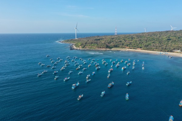 13 đặc khu của Việt Nam: Phú Quý hậu cứ Trường Sa 13 đặc khu của Việt Nam: Phú Quý hậu cứ Trường Sa