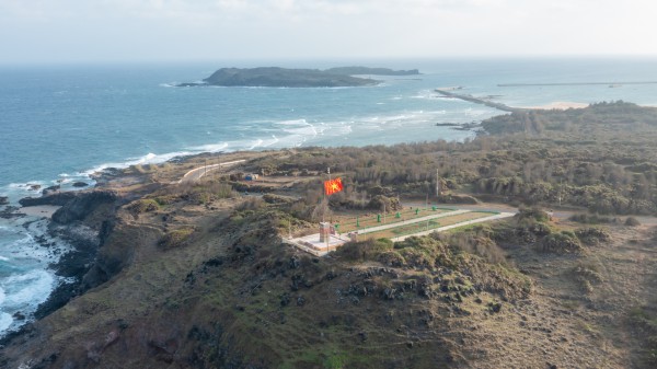 13 đặc khu của Việt Nam: Phú Quý hậu cứ Trường Sa 13 đặc khu của Việt Nam: Phú Quý hậu cứ Trường Sa