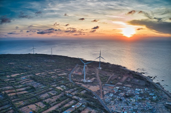 13 đặc khu của Việt Nam: Phú Quý hậu cứ Trường Sa 13 đặc khu của Việt Nam: Phú Quý hậu cứ Trường Sa