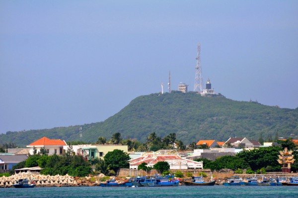 13 đặc khu của Việt Nam: Phú Quý hậu cứ Trường Sa 13 đặc khu của Việt Nam: Phú Quý hậu cứ Trường Sa