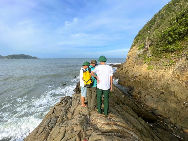 14 điểm cơ sở lãnh hải Việt Nam trên vịnh Bắc bộ - Kỳ 8: Đảo Thanh Lân có 2 điểm cơ sở A19 và A20 14 điểm cơ sở lãnh hải Việt Nam trên vịnh Bắc bộ - Kỳ 8: Đảo Thanh Lân có 2 điểm cơ sở A19 và A20