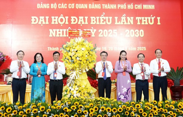 283 đại biểu về dự Đại hội Đảng bộ các cơ quan Đảng TP.HCM 283 đại biểu về dự Đại hội Đảng bộ các cơ quan Đảng TP.HCM