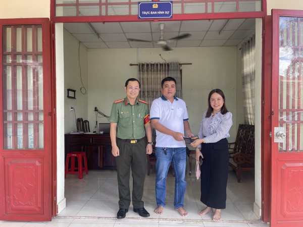 3 phụ nữ ở Đồng Nai liên tiếp nhặt được của rơi, trả lại người đánh mất 3 phụ nữ ở Đồng Nai liên tiếp nhặt được của rơi, trả lại người đánh mất