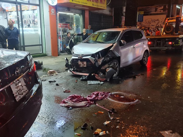 4 người bị thương trong vụ tai nạn liên hoàn tại Nam Định