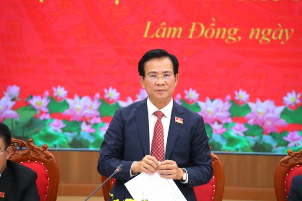 6 phó chủ tịch tỉnh Lâm Đồng cùng đi gỡ vướng đất đai, thủ tục đầu tư