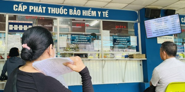 60.000 người ở TP.HCM sẽ được khám chữa bệnh bảo hiểm y tế ngay tại nhà 60.000 người ở TP.HCM sẽ được khám chữa bệnh bảo hiểm y tế ngay tại nhà