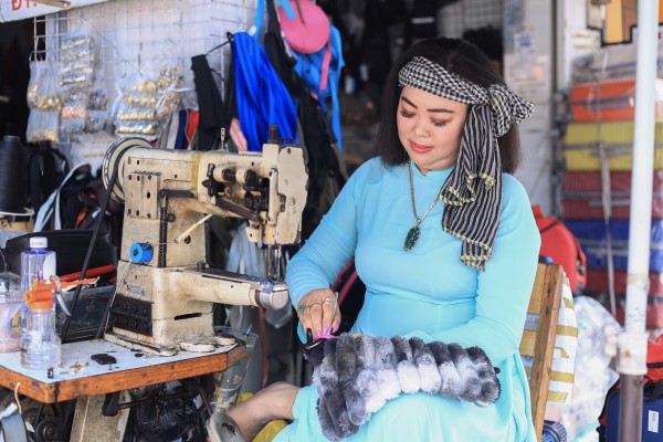 'ADN mở' TP.HCM: Ai trao 'tấm vé đổi đời' cho người nhập cư?