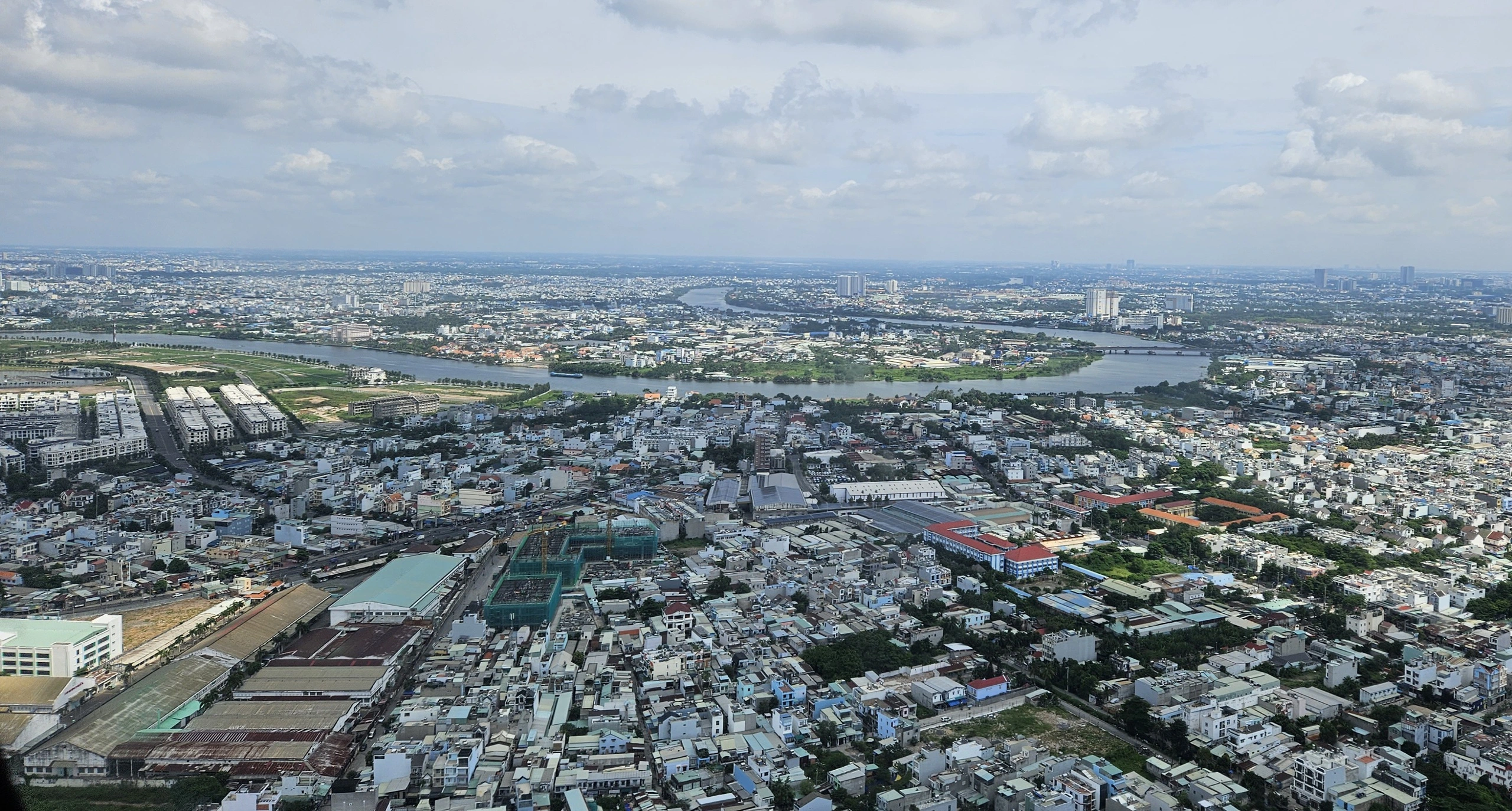 'Bảng giá đất TP.HCM tăng cao, người dân khó có nhà ở'