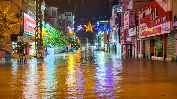 Bão Noru: Kon Tum cảnh báo nguy cơ ngập lụt, lũ lớn ở nhiều địa phương