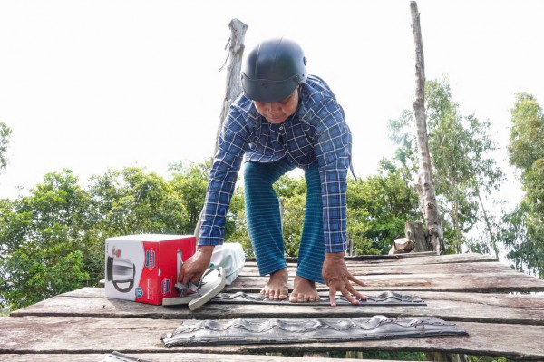 Báo Thanh Niên khánh thành cây cầu mơ ước tại vùng biên giới Giang Thành Báo Thanh Niên khánh thành cây cầu mơ ước tại vùng biên giới Giang Thành