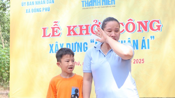 Báo Thanh Niên khởi công 2 căn nhà nhân ái tại tỉnh Đồng Nai Báo Thanh Niên khởi công 2 căn nhà nhân ái tại tỉnh Đồng Nai