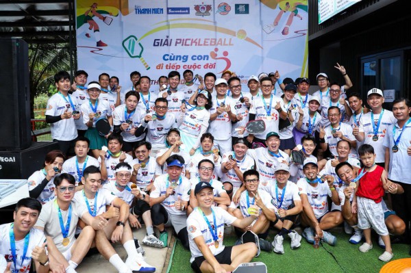 Báo Thanh Niên sẽ trao 400 triệu đồng tại giải pickleball Cùng con đi tiếp cuộc đời - tranh cúp PASSION002