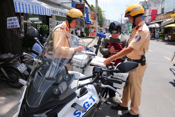 Báo động học sinh vi phạm giao thông Báo động học sinh vi phạm giao thông