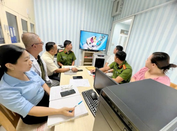 Báo động ‘trẻ vị thành niên sinh con’ - Kỳ 5: Cam chịu vì sợ xấu hổ? Báo động ‘trẻ vị thành niên sinh con’ - Kỳ 5: Cam chịu vì sợ xấu hổ?