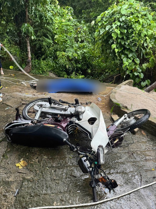 Bão số 10: Phát hiện thi thể chủ rừng dưới suối chảy xiết