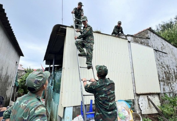 Bão số 13 Kalmaegi: Quảng Ngãi cấm tàu thuyền ra khơi từ tối nay 5.11 Bão số 13 Kalmaegi: Quảng Ngãi cấm tàu thuyền ra khơi từ tối nay 5.11