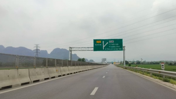 Bất ngờ dừng hoạt động 2 nút giao trên cao tốc Mai Sơn - QL45