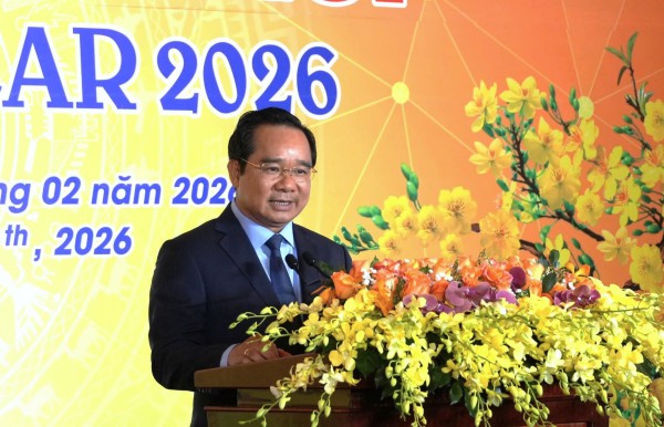 Bí thư và Chủ tịch TP.HCM gặp gỡ cơ quan đại diện nước ngoài