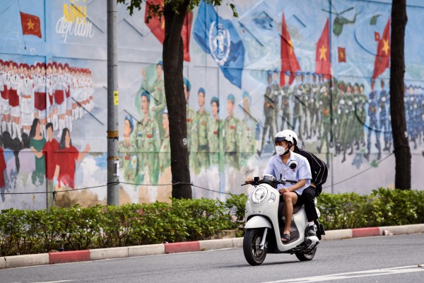 Bích họa 'Việt Nam tươi đẹp' của Công an TP.HCM xác lập kỷ lục lớn nhất Việt Nam Bích họa 'Việt Nam tươi đẹp' của Công an TP.HCM xác lập kỷ lục lớn nhất Việt Nam