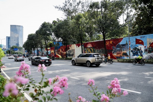 Bích họa 'Việt Nam tươi đẹp' của Công an TP.HCM xác lập kỷ lục lớn nhất Việt Nam Bích họa 'Việt Nam tươi đẹp' của Công an TP.HCM xác lập kỷ lục lớn nhất Việt Nam