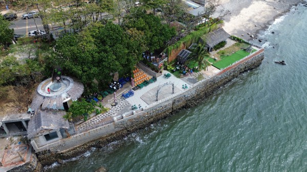 Biến đất công vị trí vàng thành quán nước ở Vũng Tàu, buộc ngưng nhưng vẫn bán Biến đất công vị trí vàng thành quán nước ở Vũng Tàu, buộc ngưng nhưng vẫn bán