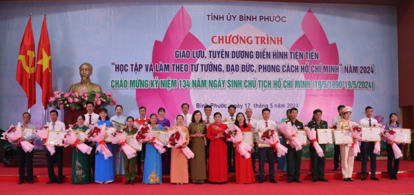 Bình Phước: Học tập và làm theo Bác với nhiều mô hình mới, cách làm hay