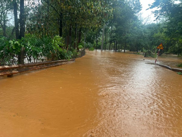 Bình Phước: Khu vực suối Đăk Woa bao giờ mới hết lo 'cứ mưa to là ngập'