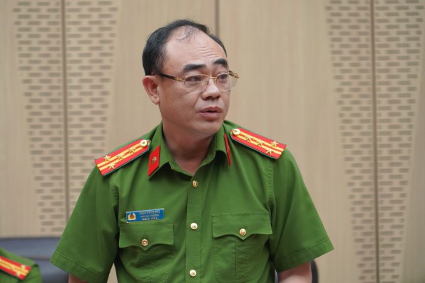 Bộ Công an nói về những nghiên cứu trước khi bán pháo hoa nổ ra thị trường