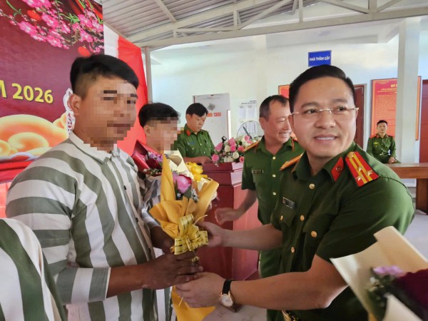 Bữa cơm khơi dậy khát vọng hoàn lương trong mỗi phạm nhân Bữa cơm khơi dậy khát vọng hoàn lương trong mỗi phạm nhân