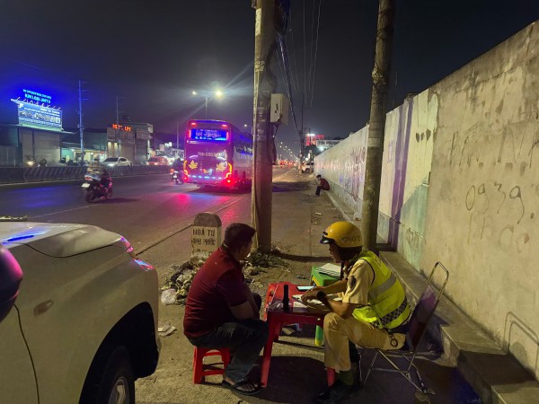 CSGT TP.HCM siết vi phạm xe khách trên quốc lộ 13