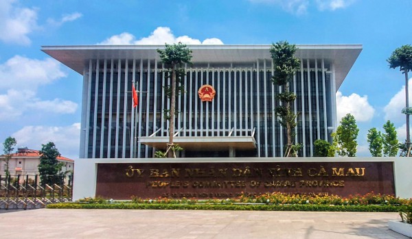 Cà Mau giải thể 5 trung tâm y tế, đưa nhân lực và thiết bị về tuyến cơ sở