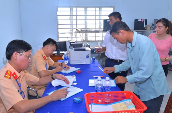 Cà Mau tổ chức 12 kỳ sát hạch lái xe trong tháng 3