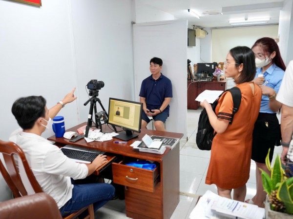 Cách người nước ngoài đăng ký tài khoản định danh điện tử VNeID mức độ 2 Cách người nước ngoài đăng ký tài khoản định danh điện tử VNeID mức độ 2