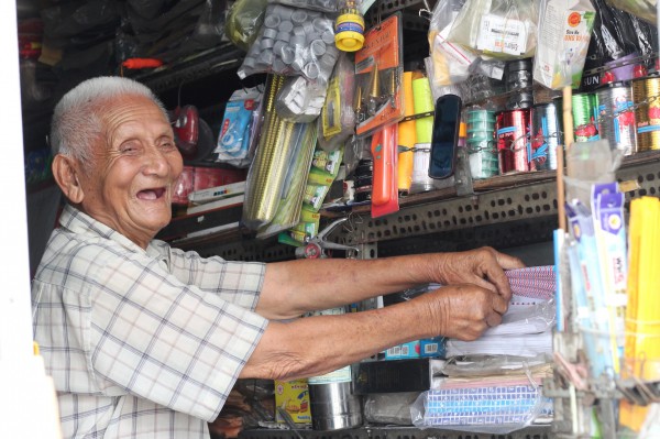 Cán bộ, công chức và người dân TP.HCM hưởng lợi từ loạt chính sách mới Cán bộ, công chức và người dân TP.HCM hưởng lợi từ loạt chính sách mới