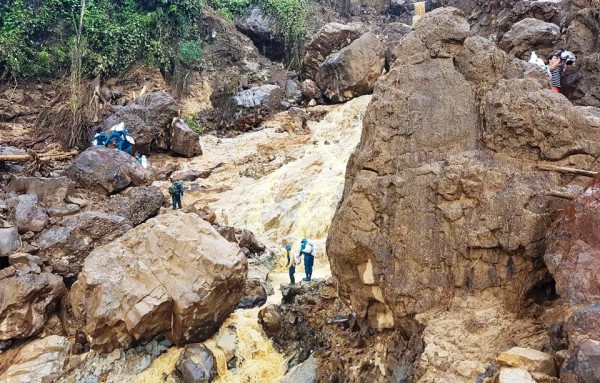 Cán bộ tử vong khi đi cứu dân: Lần thứ 3 đề nghị công nhận liệt sĩ