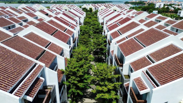 Cận cảnh loạt biệt thự nghìn tỉ 'đắp chiếu' tại Hội An đang rao đấu giá Cận cảnh loạt biệt thự nghìn tỉ 'đắp chiếu' tại Hội An đang rao đấu giá