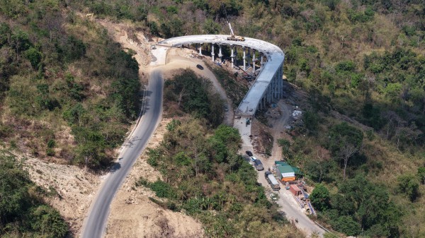 Cận cảnh quốc lộ 28B - cung đường mới đi Đà Lạt đang về đích Cận cảnh quốc lộ 28B - cung đường mới đi Đà Lạt đang về đích