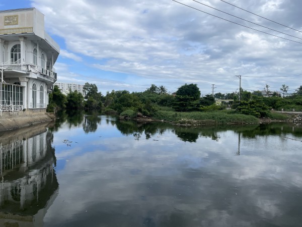 Cấp thiết giải quyết ngập lụt: Vì sao phố biển Nha Trang cứ mưa là ngập? Cấp thiết giải quyết ngập lụt: Vì sao phố biển Nha Trang cứ mưa là ngập?