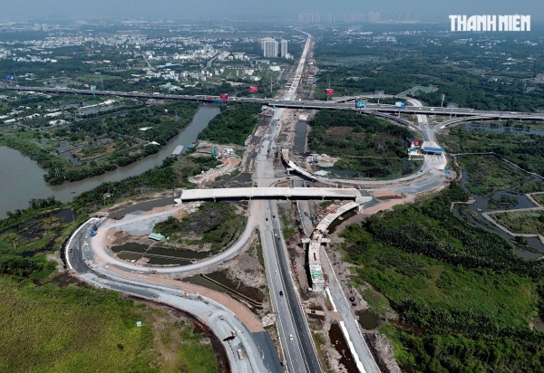 Cầu cạn Vành đai 3 đi qua Vinhomes Grand Park khi nào xong? Cầu cạn Vành đai 3 đi qua Vinhomes Grand Park khi nào xong?