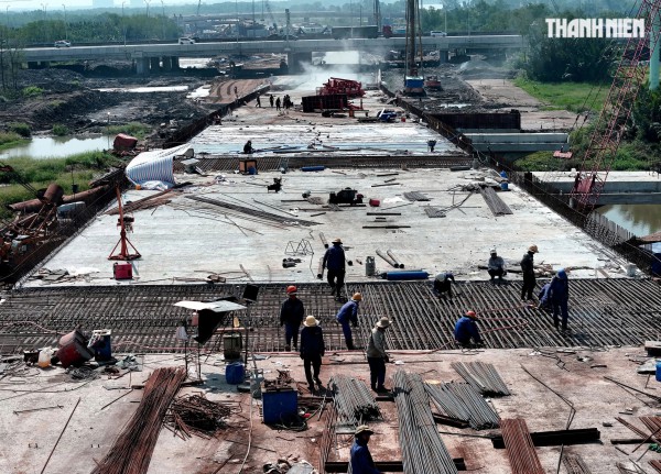 Cầu cạn Vành đai 3 đi qua Vinhomes Grand Park khi nào xong? Cầu cạn Vành đai 3 đi qua Vinhomes Grand Park khi nào xong?