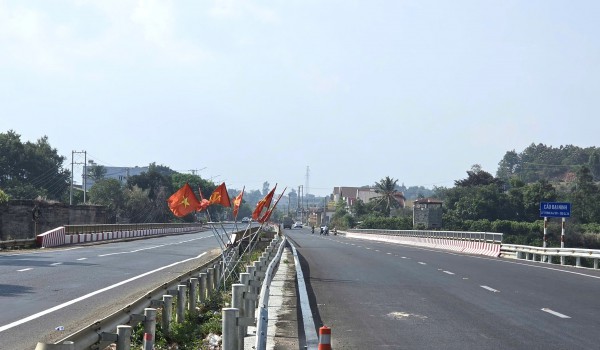 Cầu cạn đèo Mimosa thông xe: TP.HCM đi Đà Lạt thế nào?