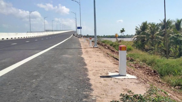 Cầu Đại Ngãi 2 được thông xe tạm và chính thức hoàn thành ngày 30.4