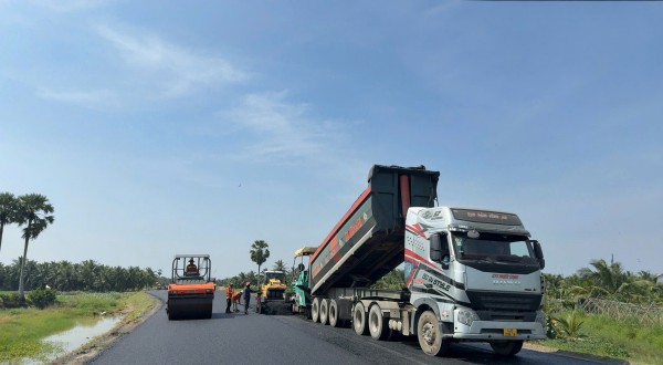 Cầu Đại Ngãi 2 được thông xe tạm và chính thức hoàn thành ngày 30.4