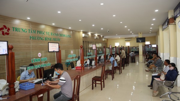 Chấn chỉnh yêu cầu nộp bản sao chứng thực khi giải quyết TTHC tại Đồng Nai Chấn chỉnh yêu cầu nộp bản sao chứng thực khi giải quyết TTHC tại Đồng Nai