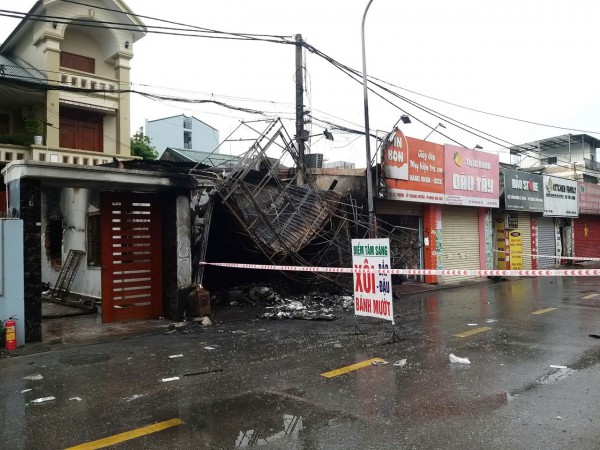 Cháy cửa hàng bán quần áo, 1 người tử vong